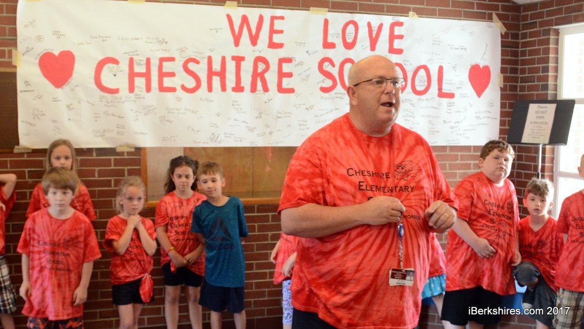 Cheshire Elementary Closes Doors With Cheers, Tears /