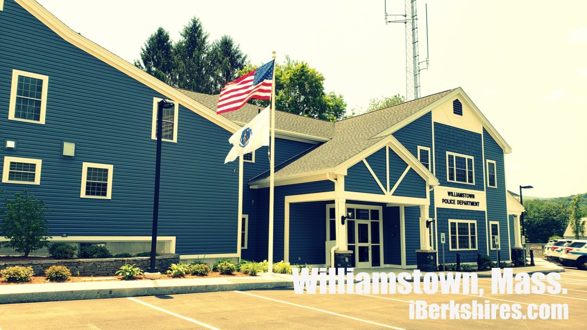 McGowan Retires From Williamstown Police Department /