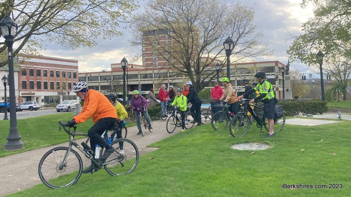 Bikers Stand Out for Safe Cycling in Pittsfield / iBerkshires